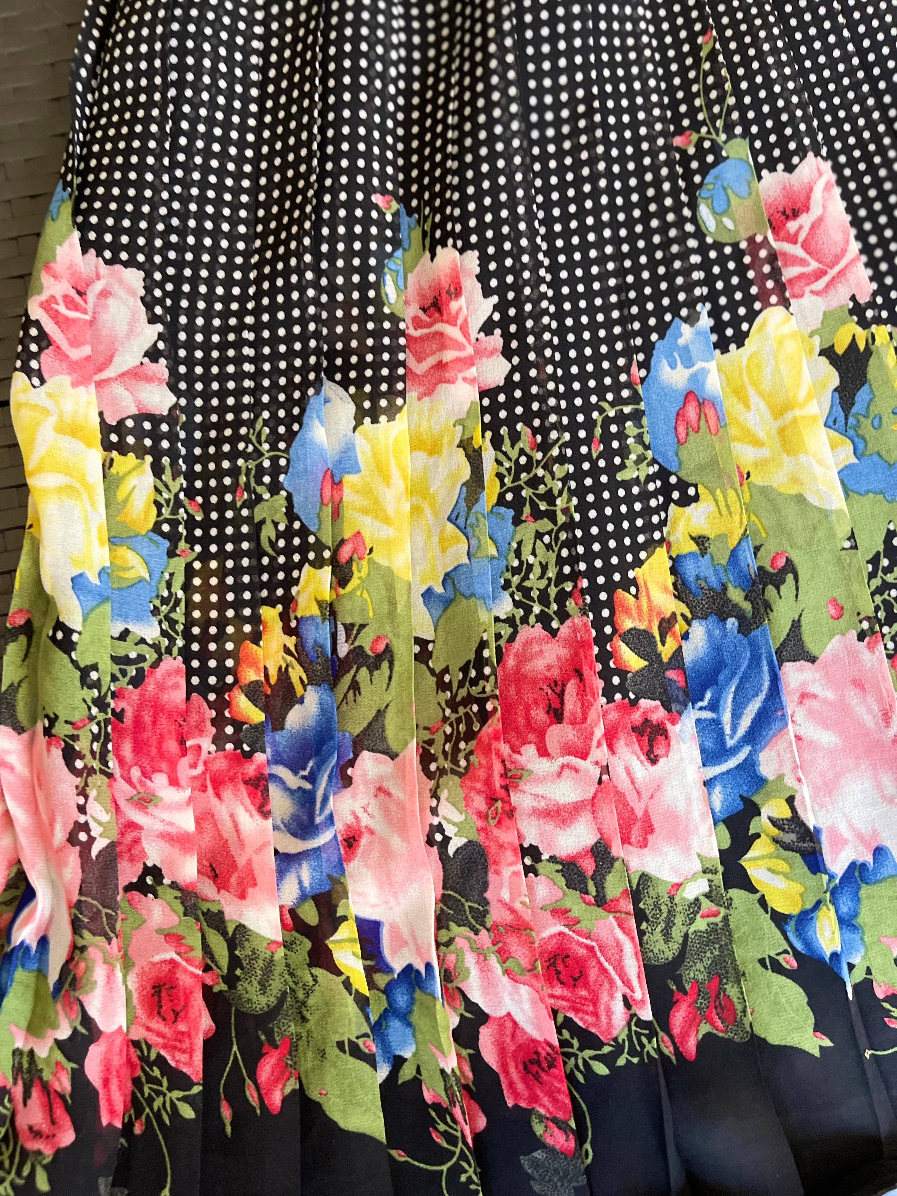 Vintage-Inspired Polka Dot Floral Summer Dress  Size M Curated by Second Wave by Lola