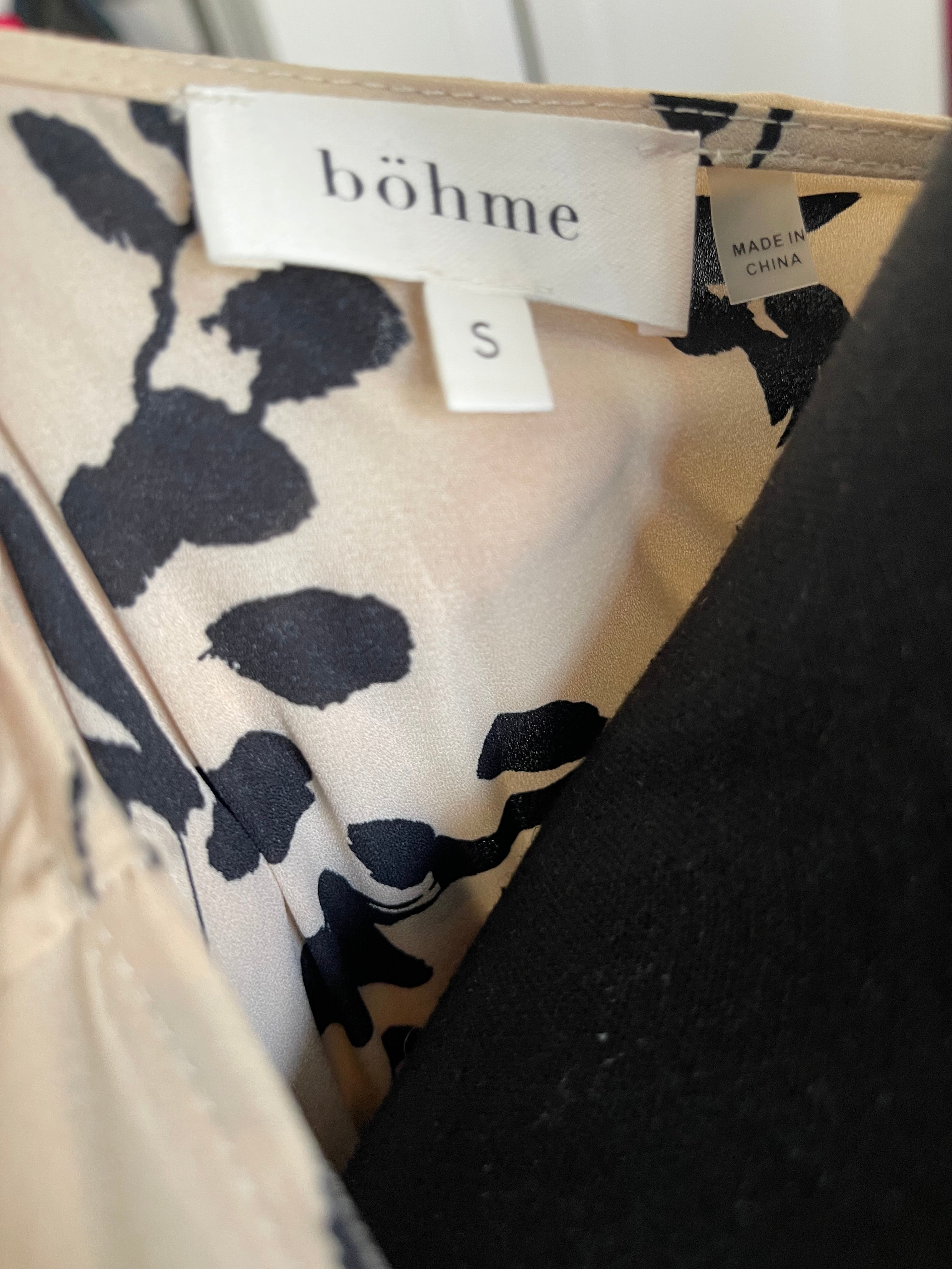 Böhme Kaydee Floral Maxi Dress – Black & Cream Boho Dress – Size Small